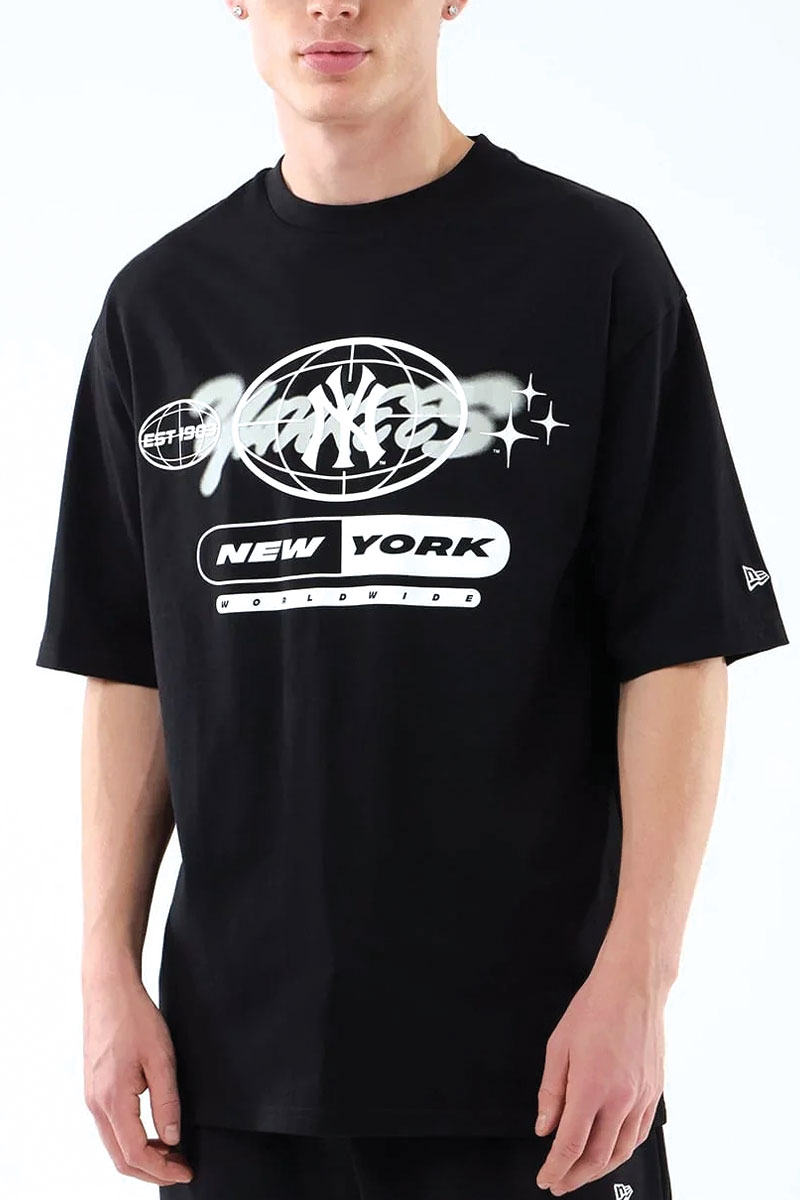 New Era Black MLB Logo Graphic New York Yankees Oversized T-Shirt